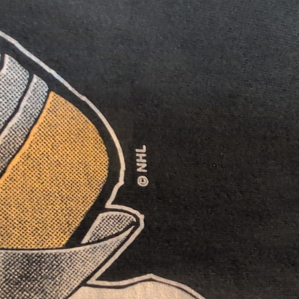 Vintage Home Team 90s NHL Pittsburgh Penguins Breakout T-shirt Size Medium - Picture 9 of 12